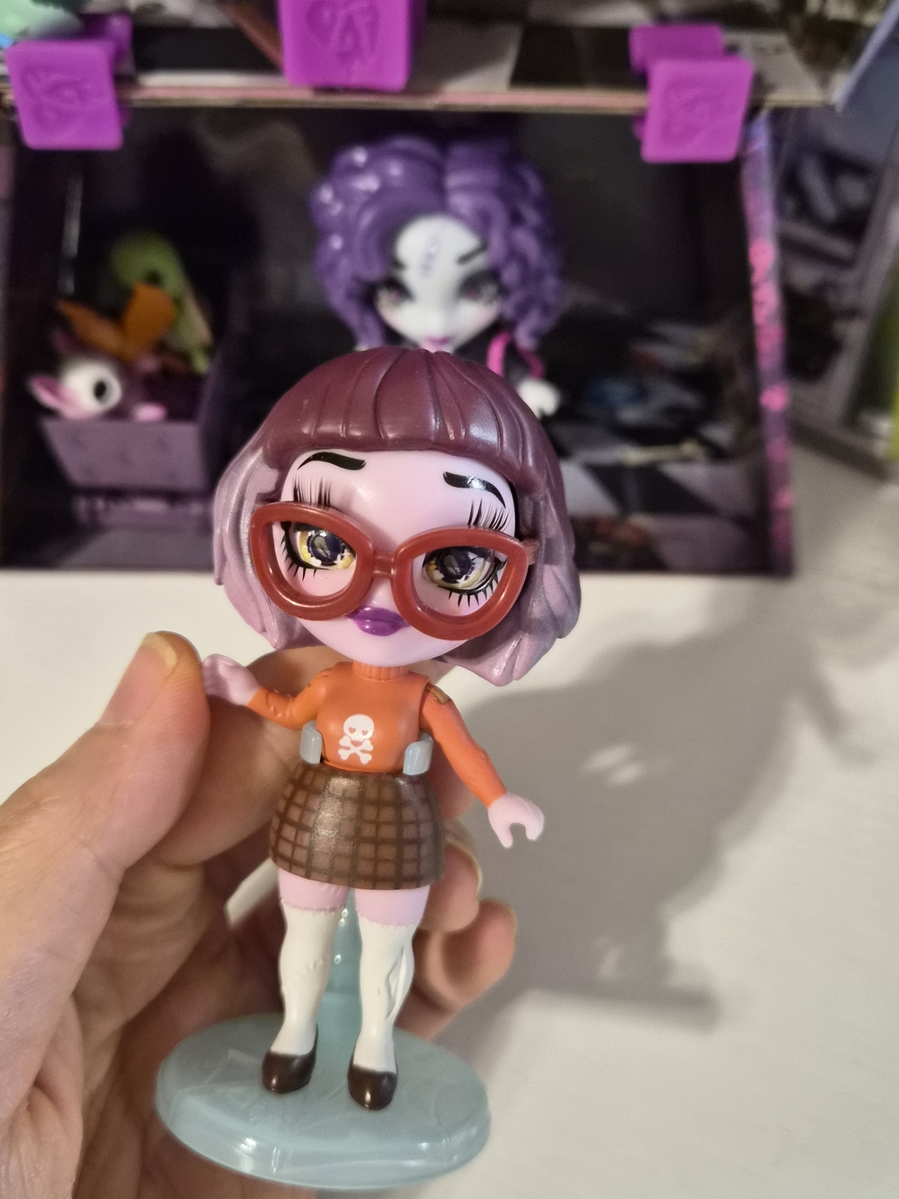 Wild Vibes Mini Doll Playset - Zombaes Forever - Picture 4 of 6
